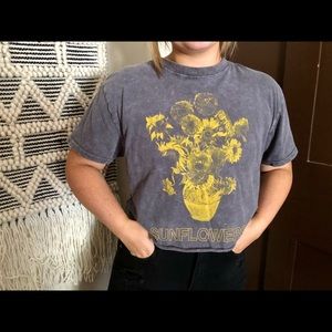 Sunflower crop tee